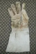 Glove old worn(2)